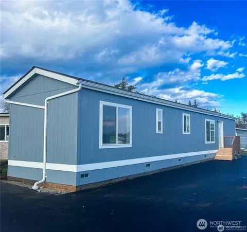 2010 Front St #33, Lynden, WA 98264