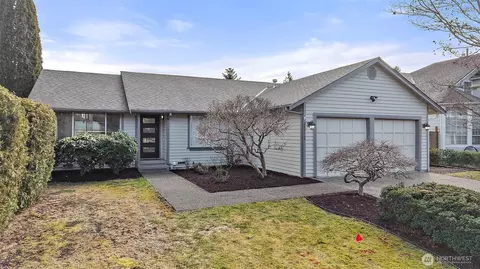 28112 231st Pl SE, Maple Valley, WA 98038