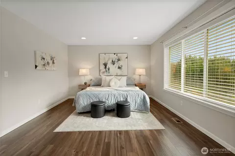 Bedroom - 14925 Benton Loop, Sumner, WA 98390 photo 5 of 5