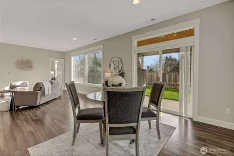 Dining - 14925 Benton Loop, Sumner, WA 98390 photo 3 of 4