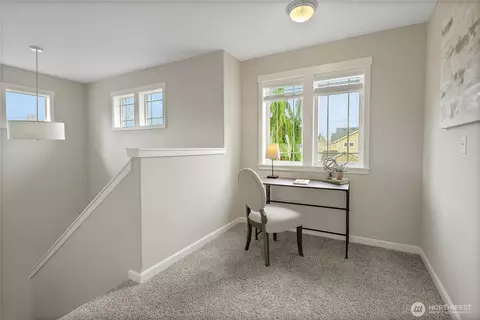 Entry Way - 14925 Benton Loop, Sumner, WA 98390 photo 3 of 3