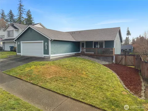 109 Blossom Ln, Elma, WA 98541