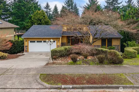 3909 Northshore Blvd NE, Tacoma, WA 98422