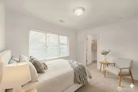 Bedroom - 1126 199th St SE, Bothell, WA 98012 photo 5 of 5