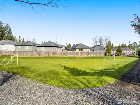 Exterior - 1126 199th St SE, Bothell, WA 98012 photo 5 of 5
