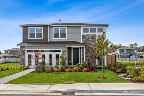 5585 Farmstead Pl #4, Ferndale, WA 98248