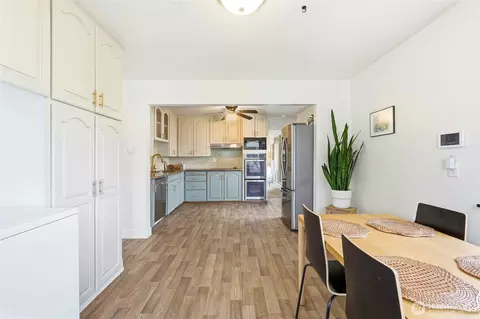 Dining - 1721 Cedar St, Everett, WA 98201 photo 1 of 2