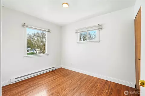 Bedroom - 1721 Cedar St, Everett, WA 98201 photo 2 of 4
