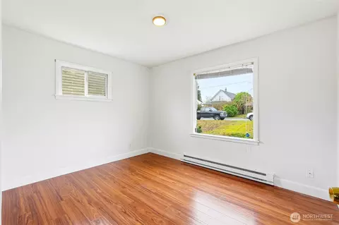 Bedroom - 1721 Cedar St, Everett, WA 98201 photo 1 of 4