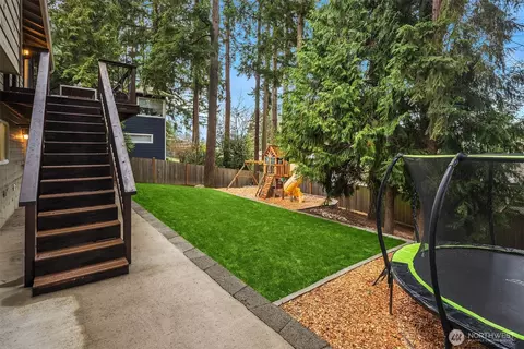 Exterior - 14812 107th Ave NE, Bothell, WA 98011 photo 6 of 9