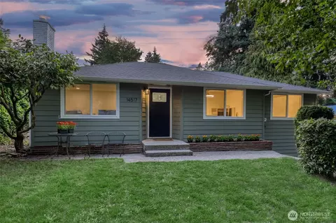14517 Meridian Ave N, Shoreline, WA 98133