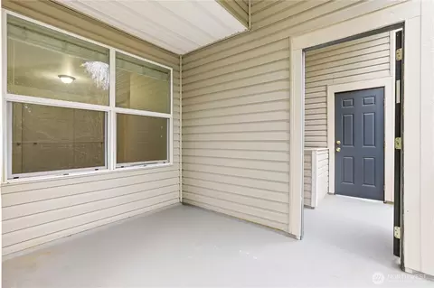 Exterior - 2001 120th Pl SE #3-304, Everett, WA 98208 photo 3 of 6