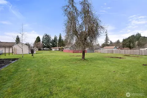 Exterior - 5301 School St, Raymond, WA 98577 photo 8 of 10