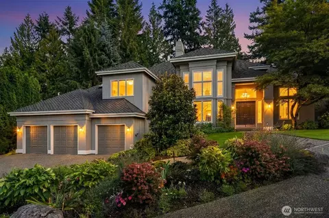 5208 Isola Pl NW, Issaquah, WA 98027