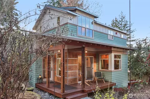20215 15th Ave NW #C, Shoreline, WA 98177