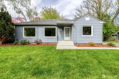 1021 E Chestnut St, Walla Walla, WA 99362