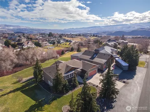 3765 Lovell Rd, Wenatchee, WA 98801