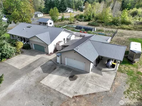 14913 Champion Estates Dr SE, Yelm, WA 98597