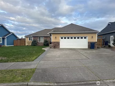 814 Mapleridge Dr, Everson, WA 98247