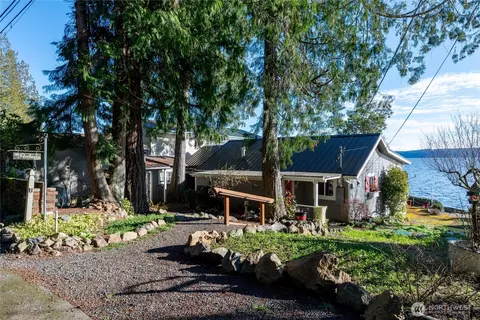 791 Seal Rock Rd, Brinnon, WA 98320