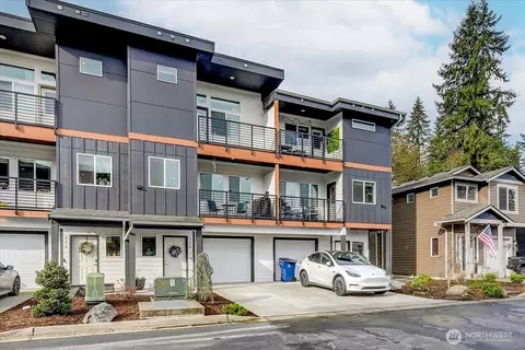 224 Raybird Ave, Granite Falls, WA 98252