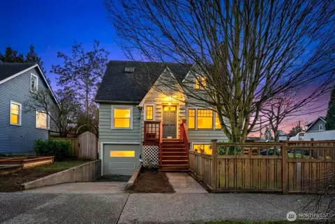 717 NW 56th St, Seattle, WA 98107