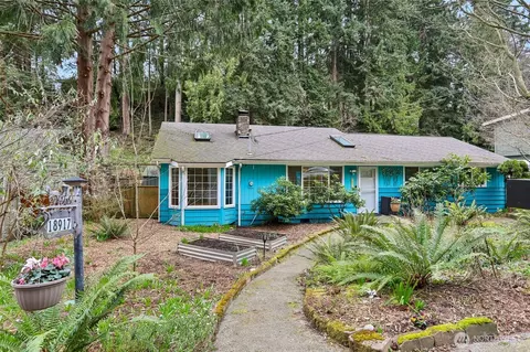 18917 76th Ave W, Lynnwood, WA 98036