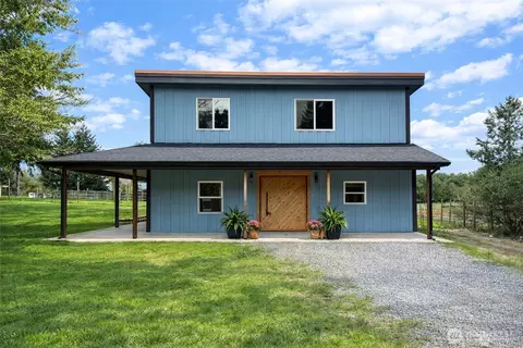 9212 SW 274th St, Vashon, WA 98070