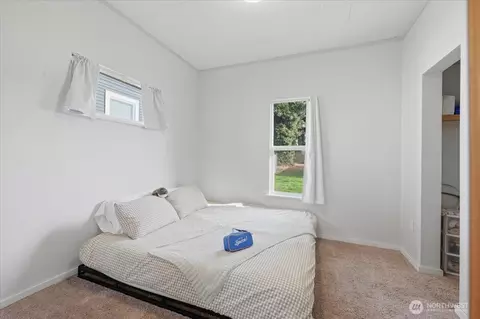 Bedroom - 2005 Mcdougall Ave, Everett, WA 98201 photo 1 of 3