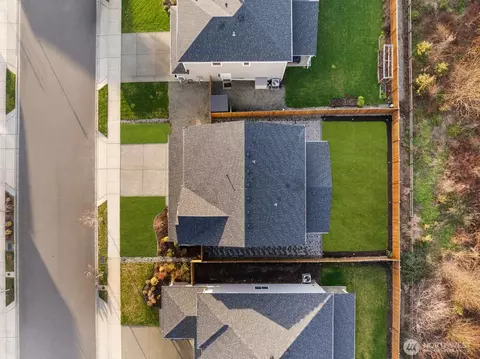 View/Area - 311 Hogan Dr, Enumclaw, WA 98022 photo 1 of 4