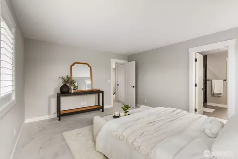 Bedroom - 311 Hogan Dr, Enumclaw, WA 98022 photo 3 of 5