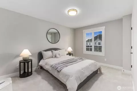 Bedroom - 311 Hogan Dr, Enumclaw, WA 98022 photo 4 of 5