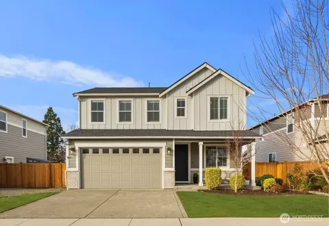 Exterior - 311 Hogan Dr, Enumclaw, WA 98022 photo 7 of 8