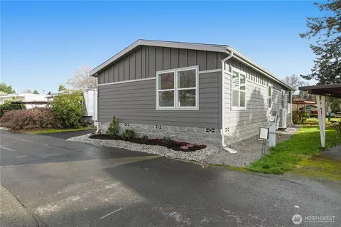 18153 31st Ave S #323, Seatac, WA 98188