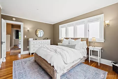1114 N 77th St, Seattle, WA 98103 photo 9