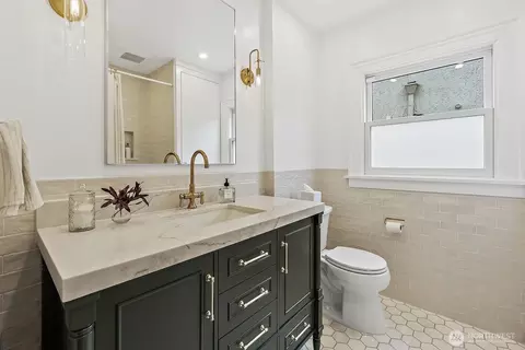 1114 N 77th St, Seattle, WA 98103 photo 11