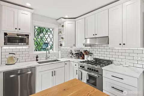 1114 N 77th St, Seattle, WA 98103 photo 6