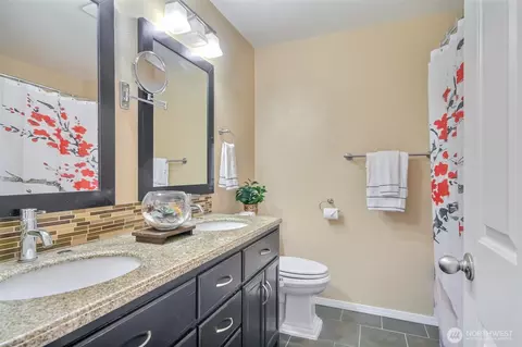 Bath - 16232 118th Ln NE #1-4, Bothell, WA 98011 photo 1 of 3