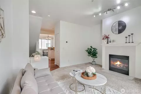 Living - 16232 118th Ln NE #1-4, Bothell, WA 98011 photo 2 of 2