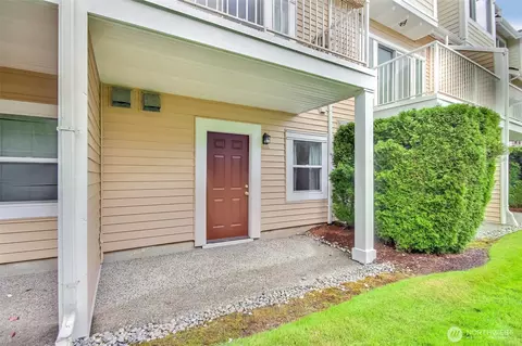 Exterior - 16232 118th Ln NE #1-4, Bothell, WA 98011 photo 3 of 7