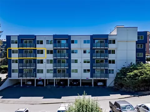 3722 27th Pl W #301, Seattle, WA 98199