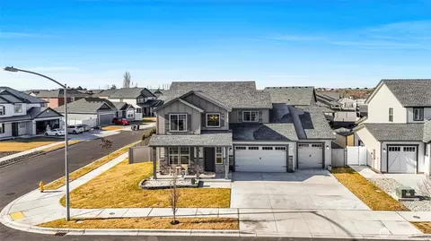 302 N Towhee St, Moses Lake, WA 98837