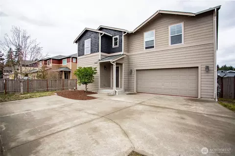 9825 198th St E, Graham, WA 98338