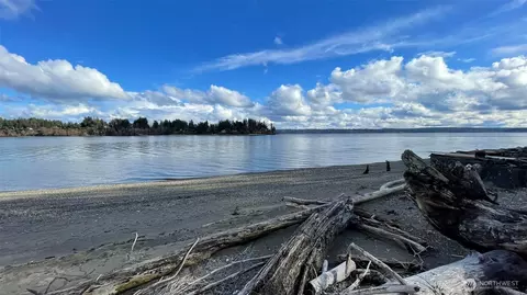 View/Area - 101 E Pirates Pl, Grapeview, WA 98546 photo 3 of 3