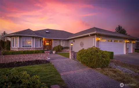 7001 57th St NE, Marysville, WA 98270