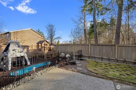 Exterior - 3414 176th Pl SE, Bothell, WA 98012 photo 3 of 4
