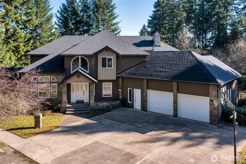 13515 152nd St E, Puyallup, WA 98374