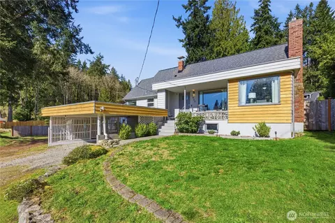 1913 Deville Dr NW, Bremerton, WA 98312