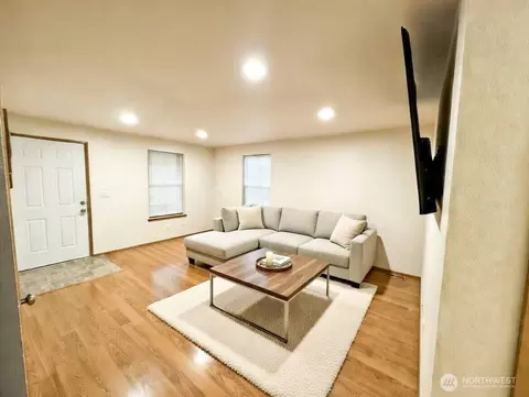 Living - 17841 Iris Pl SW, Rochester, WA 98579 photo 1 of 1