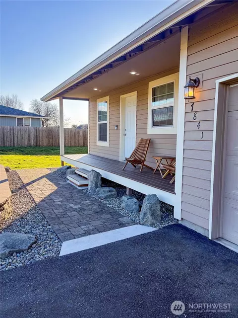 Exterior - 17841 Iris Pl SW, Rochester, WA 98579 photo 2 of 2